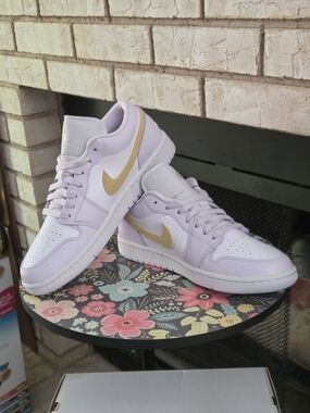 Brand New AJ1 Low Sneakers in Lilac and Gold